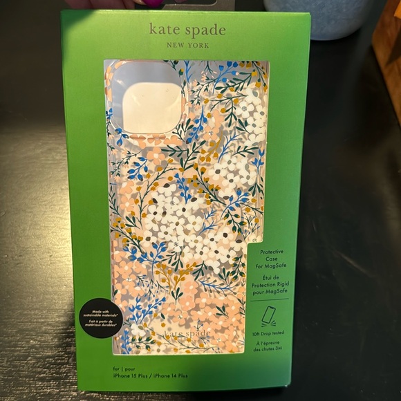 kate spade Other - NIP 🌸♠️Kate Spade ♠️🌸iPhone 15 Plus / 14 Plus MagSafe Phone Case